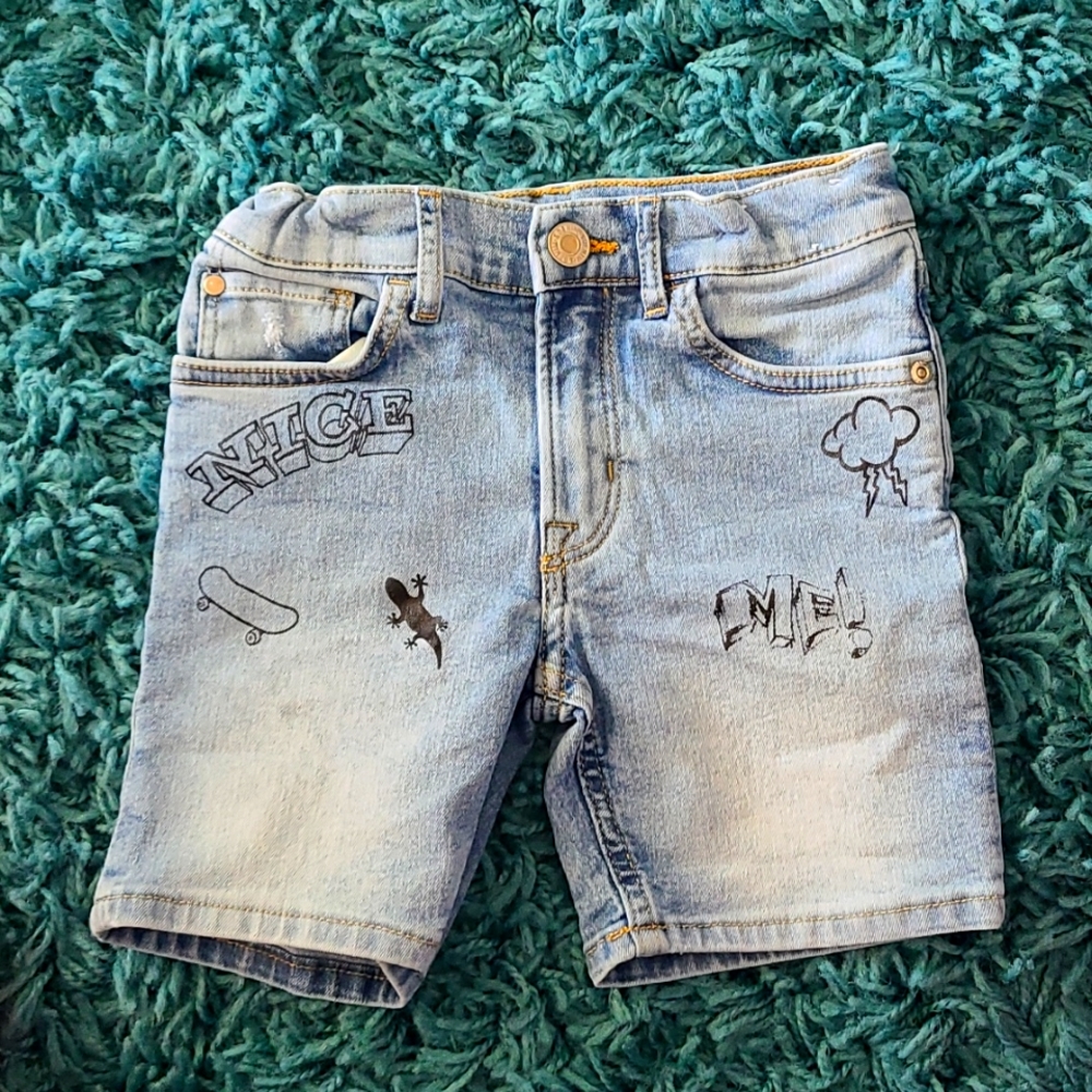 H&M, Treated Denim, Shorts, Boys, Size 3-4 yrs